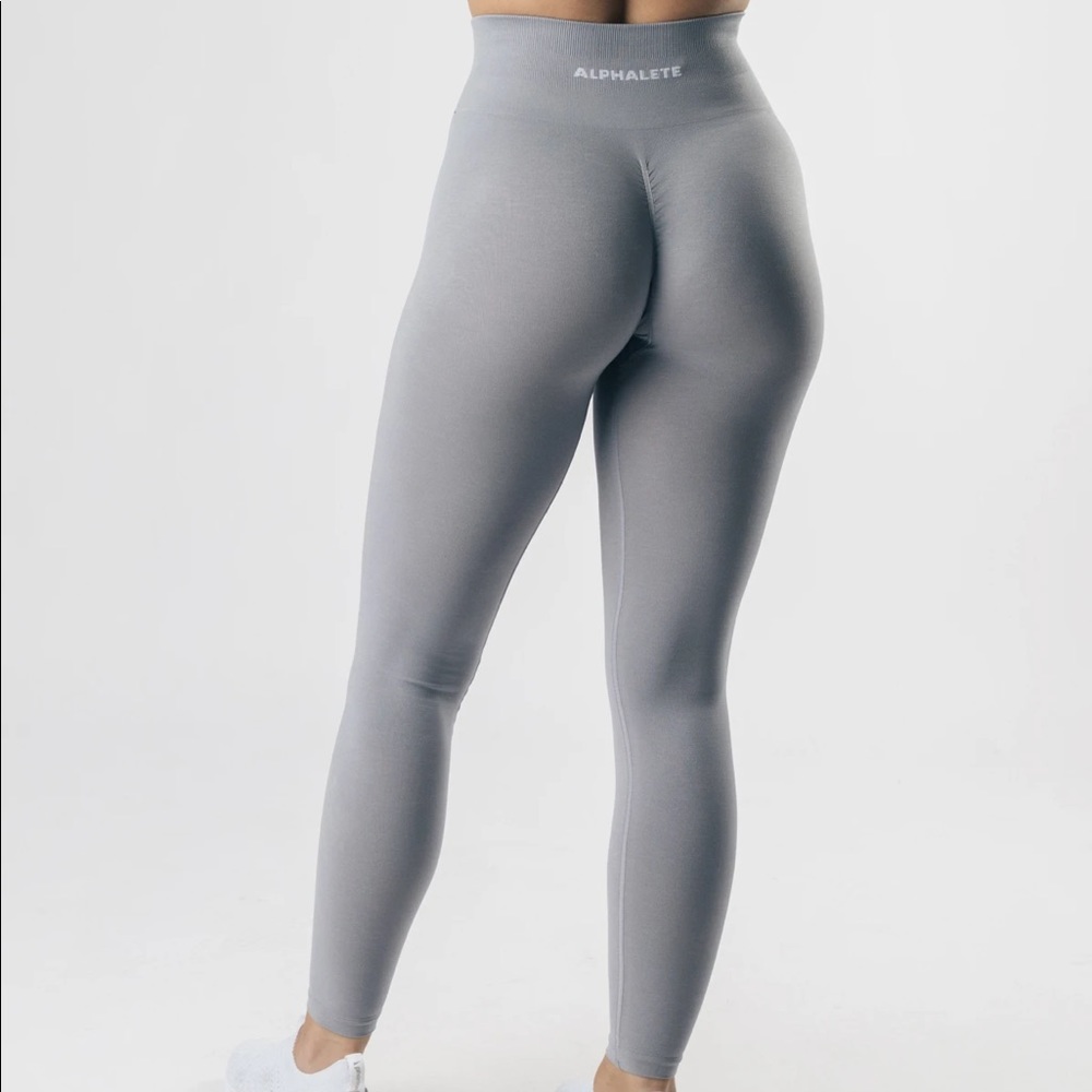 ISO Alphalete Amplify Legging